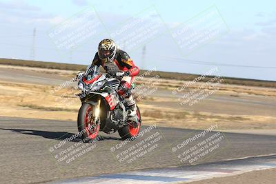 media/Nov-03-2024-TrackDaz (Sun) [[44580f4982]]/B Group/1220pm (Wheelie Bump)/